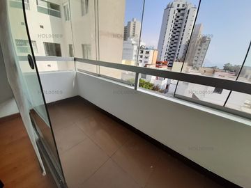 VENDO DEPARTAMENTO A PASOS DEL MAR