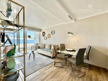 REÑACA - VENDE DEPTO 2D 1B EN PLENO CENTRO FRENTE A LA PLAYA