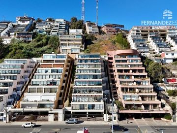 REÑACA - VENDE DEPTO 2D 1B EN PLENO CENTRO FRENTE A LA PLAYA