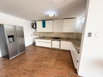 Departamento en venta en San Bartolo – ¡A PRECIO DE OCASIÓN!