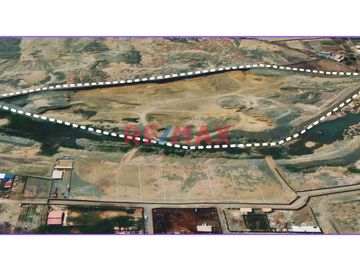 Se Vende Terreno De 3.5 Hectareas En Las Brisas De Huanchaco A 455.000 Dólares
