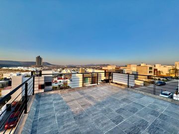 Casa en Venta en Cumbres del lago Juriquilla