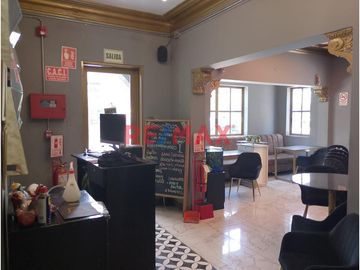 Alquilo Exclusivo Local En San Isidro