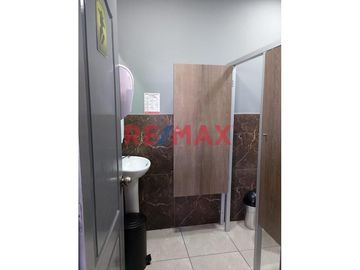 Alquilo Exclusivo Local En San Isidro
