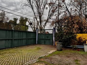 Excelente Propiedad Industrial En Venta De 504 M2, Conchalí.