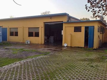 Excelente Propiedad Industrial En Venta De 504 M2, Conchalí.