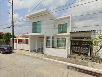 CASA EN VENTA EN GEOVILLAS DEL PUERTO VERACRUZ
