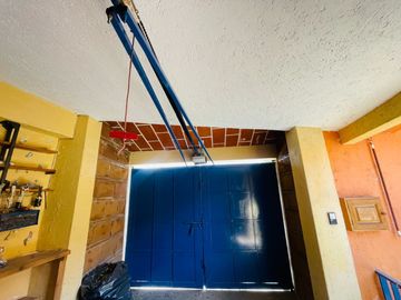 Casa con Alberca en Venta Tetela Cuernavaca.  381 mts
