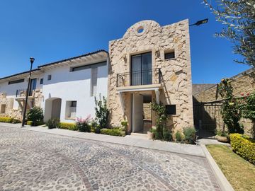 CASA EN VENTA PUERTA DEL BOSQUE SAN FRANCISCO DEL RINCÓN.