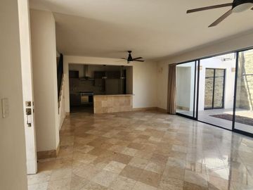 CASA EN VENTA PUERTA DEL BOSQUE SAN FRANCISCO DEL RINCÓN.