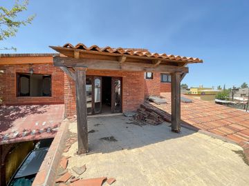 Casa en Venta, San Miguel Totocuatlapilco. Metepec, Estado de México