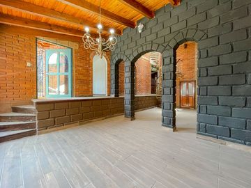 Casa en Venta, San Miguel Totocuatlapilco. Metepec, Estado de México