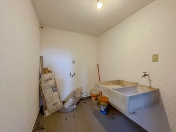 Casa en Venta, San Miguel Totocuatlapilco. Metepec, Estado de México