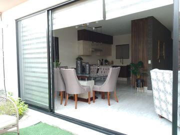 CASAS NUEVAS EN LOMAS DEL MARQUES, EL CAMPANARIO