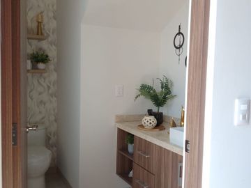 CASAS NUEVAS EN LOMAS DEL MARQUES, EL CAMPANARIO