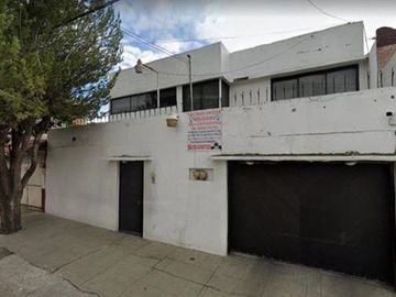 REMATO EXCELENTE CASA EN PARANAGUA 217, LINDAVISTA, GUSTAVO A. MADERO, CDMX