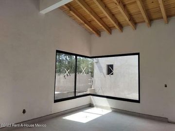 Casa de 1 planta en venta en Tequisquiapan muy cerca del centro 2 recamaras