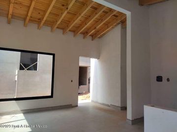 Casa de 1 planta en venta en Tequisquiapan muy cerca del centro 2 recamaras