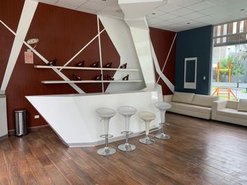DEPARTAMENTO EN VENTA AMOBLADO – CONDOMINIO LAS PALMERAS DEL CHIPE- PIURA