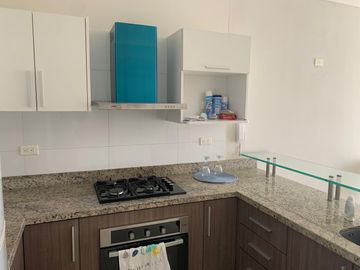 DEPARTAMENTO EN VENTA AMOBLADO – CONDOMINIO LAS PALMERAS DEL CHIPE- PIURA