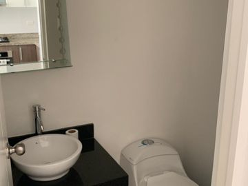 DEPARTAMENTO EN VENTA AMOBLADO – CONDOMINIO LAS PALMERAS DEL CHIPE- PIURA