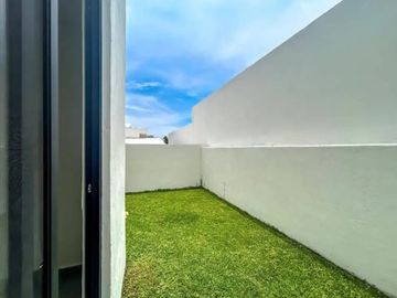 CASA NUEVA EN CONDOMINIO SOLO 9 EN COL. LOS PRESIDENTES, TEMIXCO