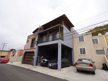 Casa en Venta en Flamingos (Lomas del Rio)