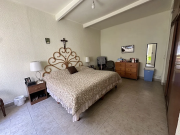 Venta Casa Nueva Santa María....Una Planta..$7,950,000