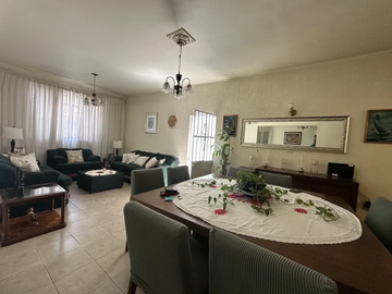 Venta Casa Nueva Santa María....Una Planta..$7,950,000