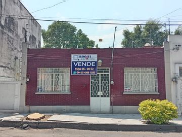 Venta Casa Nueva Santa María....Una Planta..$7,950,000