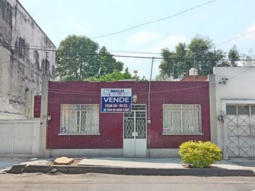 Venta Casa Nueva Santa María....Una Planta..$7,950,000