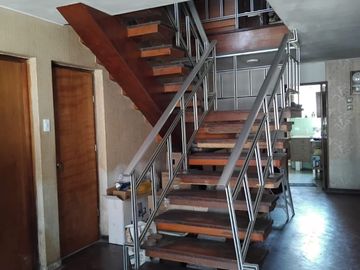VENDO CASA 385M2. EN URB. LOS CIPRESES, CERCADO DE LIMA