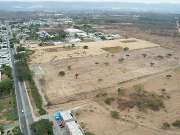 Vendo Terreno 60,000m² en Chongón, a 300m de Vía a la Costa