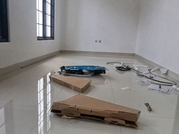 Premium House in Taman Cimanggu Near Tol Gate Jl. Raya Baru KH. Soleh Iskandar