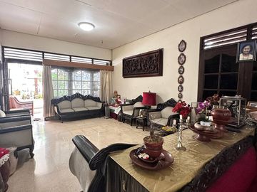 Dijual Rumah Lingkungan Komplek Hook Jalan Raya Jatiwaringin, Cipinang Melayu Jakarta Timur [AR078]