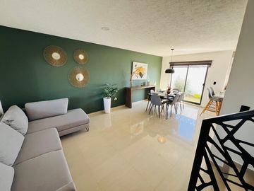 EXCELENTE CASA 🏡 EN VENTA AL SUR DE PACHUCA 3 RECAMARAS 2 BAÑOS CON METRO DE SEPARACIÓN!
