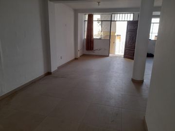 OPORTUNIDAD DE VENTA DE CASA EN VENTANILLA