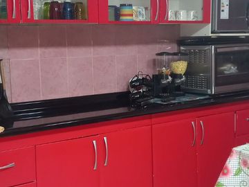 SE VENDE AMPLIA Y HERMOSA CASA