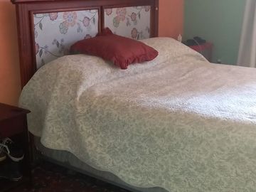 SE VENDE AMPLIA Y HERMOSA CASA