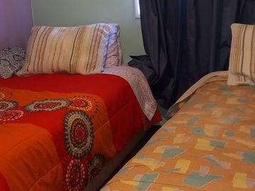 SE VENDE AMPLIA Y HERMOSA CASA