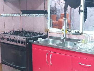 SE VENDE AMPLIA Y HERMOSA CASA