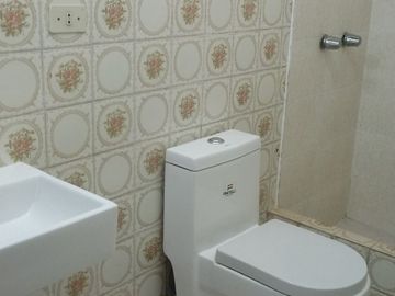 REMATO !!BAJO DE PRECIO !!VENDO TRIPLEX REMODELADO , SUPER UBICADO SAN BORJA LIMITE SAN ISIDRO