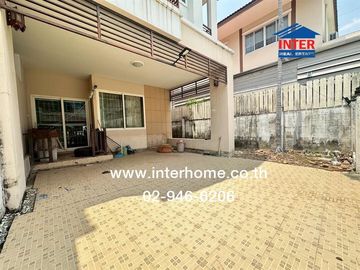 2-storey townhouse, 30.9 sq.w., Buntharik Lam Luk Ka Village, Khlong 4, near Lat Sawai Market, Rangsit-Nakhon Nayok Road, Phra Ong Chao Sai Road, Khlo