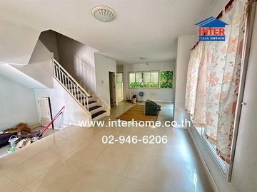 2-storey townhouse, 30.9 sq.w., Buntharik Lam Luk Ka Village, Khlong 4, near Lat Sawai Market, Rangsit-Nakhon Nayok Road, Phra Ong Chao Sai Road, Khlo