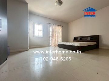 2-storey townhouse, 30.9 sq.w., Buntharik Lam Luk Ka Village, Khlong 4, near Lat Sawai Market, Rangsit-Nakhon Nayok Road, Phra Ong Chao Sai Road, Khlo