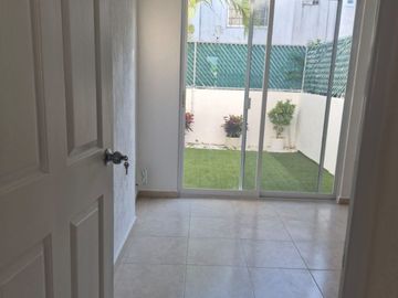 Venta Casa en Privada, Zona Sur, Cancún