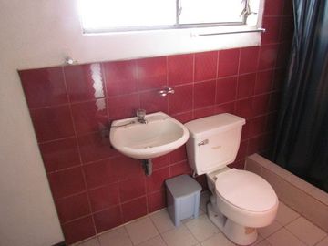 OPORTUNIDAD!!! HERMOSA CASA EN VENTA, EXCELENTE UBICACIÓN, SECTOR EL TEJAR