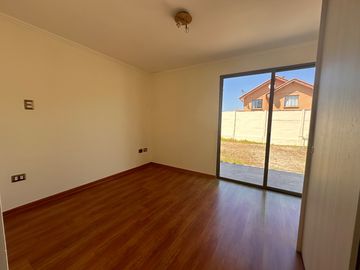 AMPLIA Y COMODA PROPIEDAD EN COMDOMINIO EN LA SERENA