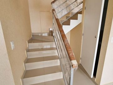 VENTA DE LINDO DUPLEX DE ESTRENO – 3D – SAN MIGUEL