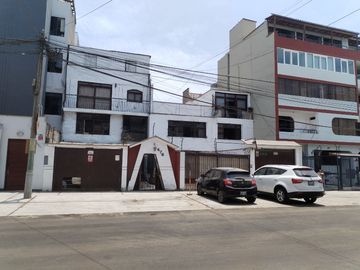 VENTA DE CASA EN SAN BORJA